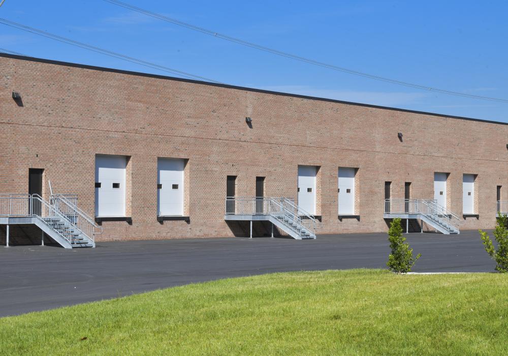 Merritt Capital Business Park, Bldg 1 Flex/Light Industrial Space for